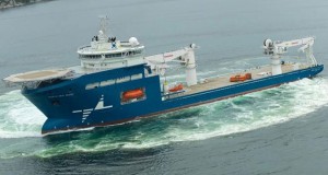 UK: North Sea Giant Receives Vessel of the Year Award for 2012