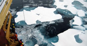 WHOI Conducts Study of Carbon Levels in the Arctic Ocean