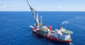 UK Huisman’s Offshore Mast Crane Aboard Seven Borealis Nominated for Innovation of the Year Award