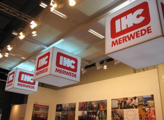 IHC, ZPMC Sign AHC System Delivery Contract