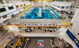 Oceaneering Installs Its ROV at NBL