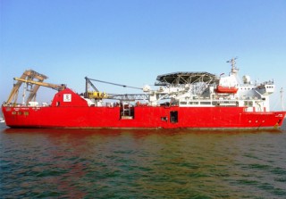 Technip France Charters Seamec Princess for Work in Dubai Offshore