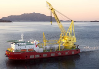 COSCO Nantong Delivers 'SapuraKencana 3500' to Asian Buyer