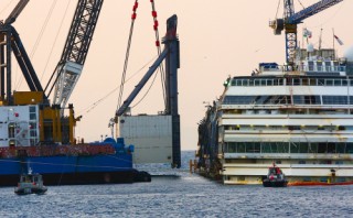 Costa Concordia Sponson Installation Back on Track