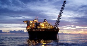Hummingbird Spirit FPSO Stays on Chestnut Field Until 2017