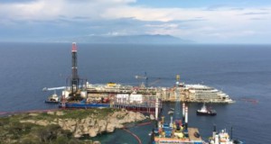 Pontoon Mak Reaches Genoa for S13 Sponson Repair