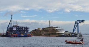 80-Pct-of-Costa-Concordia-Sponsons-Installed