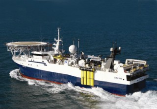 Dolphin Bags 3D Seismic Contract in Indian Ocean