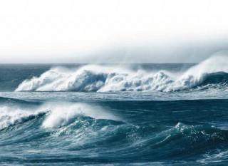 Great Barrier Reef is Effective Wave Absorber, Study Shows