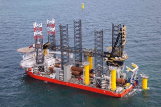 Swire Blue Ocean Supports Bilfinger in Sandbank OWF Foundations Installation