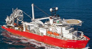 VIDEO-Subes-7s-Seven-Oceans-Pipelay-Vessel