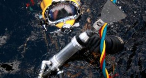 Waveblade Trialled at The Underwater Centre