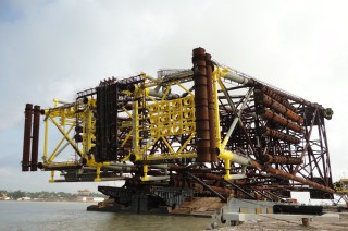 McDermott Lands Ayatsil-A Jackup Setup