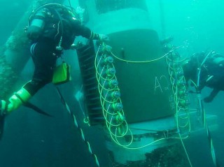PSA Pinpoints Diving Umbilicals Safety