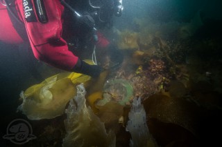 Divers Team Up for Winter Dives of HMS Erebus