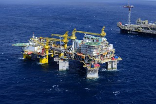 Petrobras P-61 Begins Production in Papa Terra Field