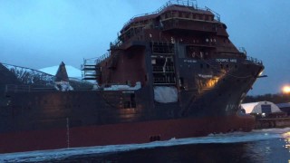 VIDEO Kleven Splashes 'Olympic Nike'