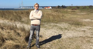 Clinton Names Lead Geophysicist