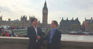 Tan Hua, General Manager, Qingdao Hisun (Left) and Benedict Grant, Managing Director, Impact Subsea (Right)