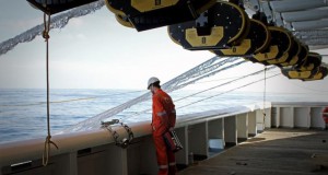 Dolphin Sees Red in Q2