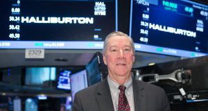 halliburton-returns-to-profit